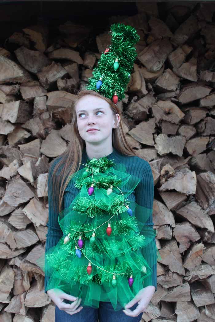 DIY Christmas sweater with lights tutorial