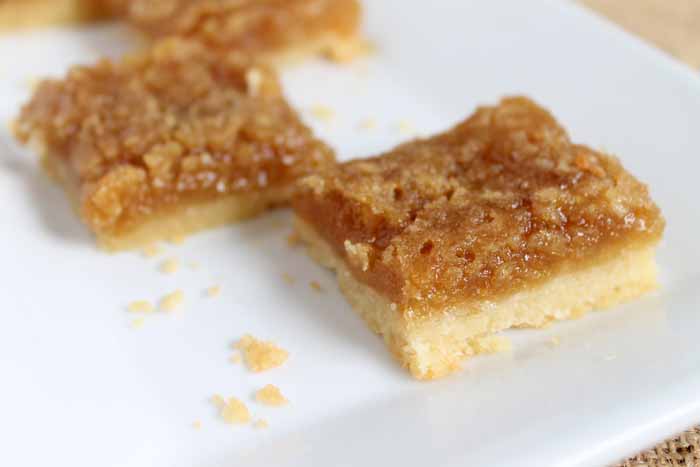 pear crisp slices on a white plate