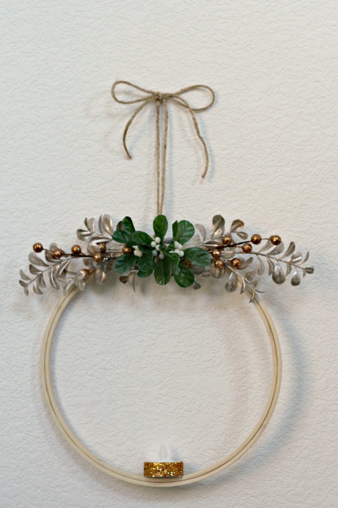 simple holiday wreath