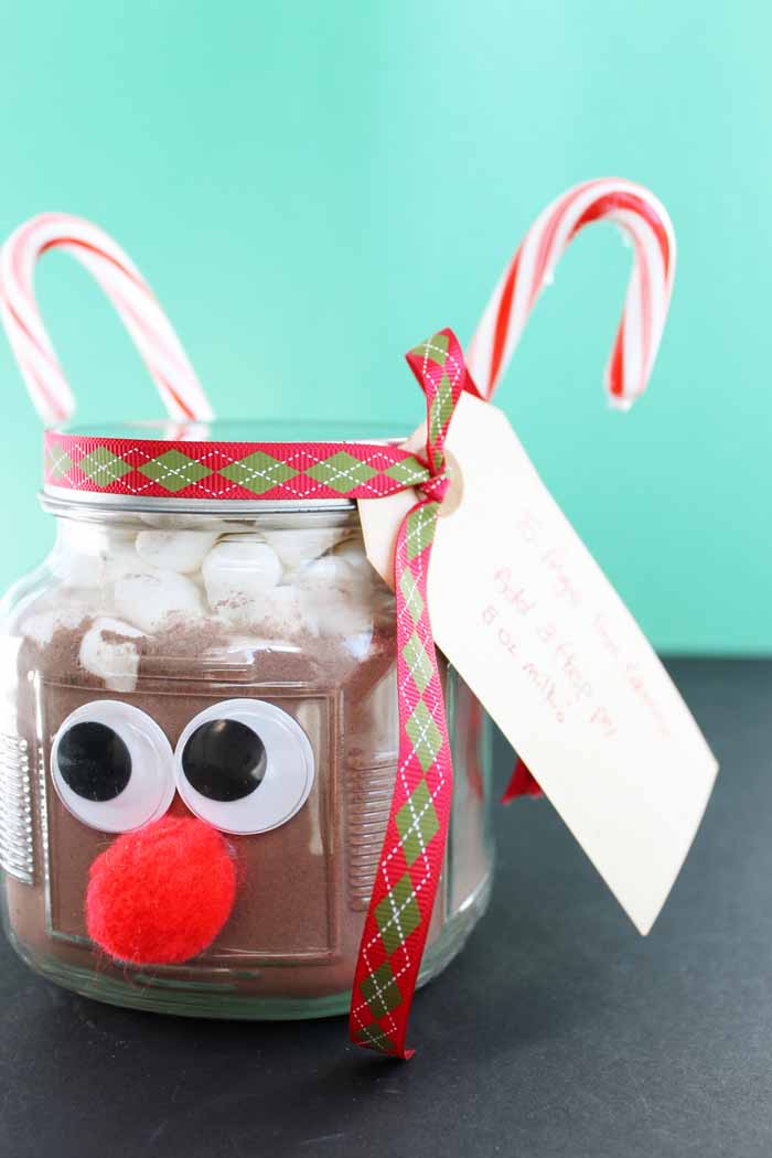 gift tag tied around the lid of a mason jar with ribbon