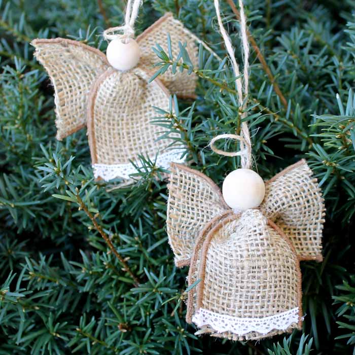 burlap ornaments hanging on a tree