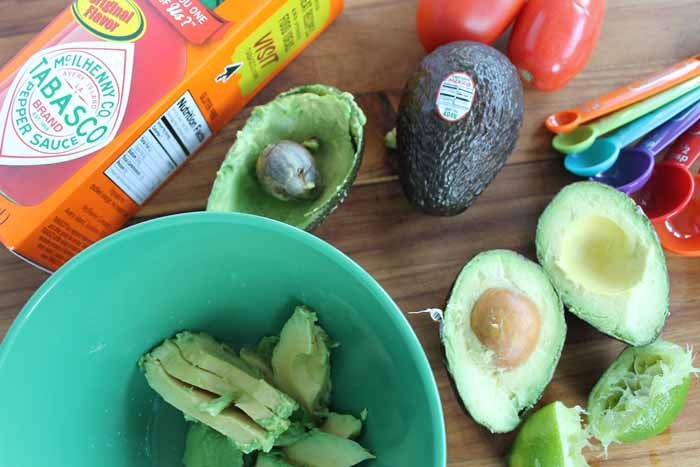cutting and slicing avocados