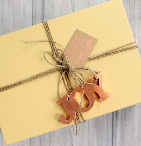 kraft box with twine bow