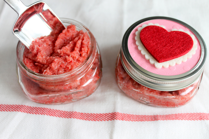 learn how to make sugar scrub