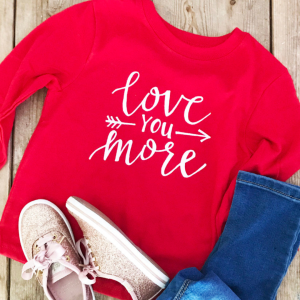 How to Make a T-shirt from a Hand Lettered Design by Pineapple Paper Co.