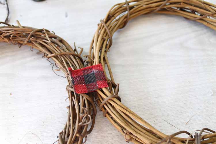 how to glue grapevine wreaths together