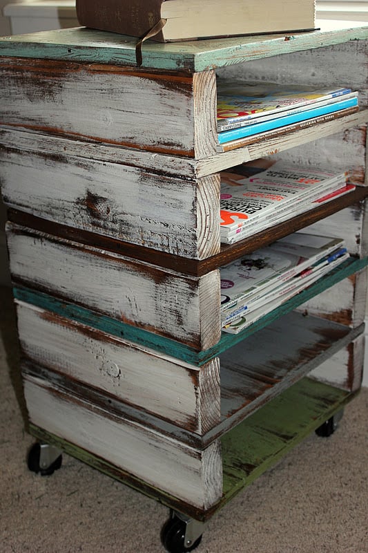 pallet side table