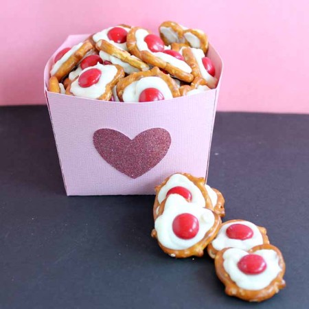 cute idea for valentine's day treats