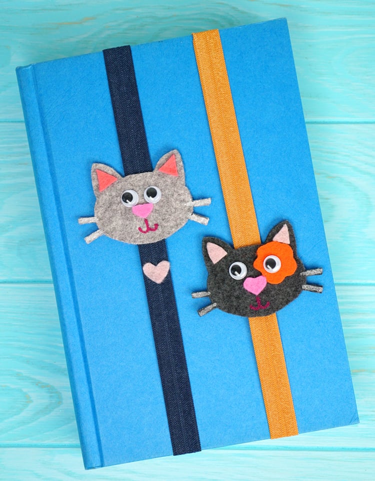 felt animal bookmarks