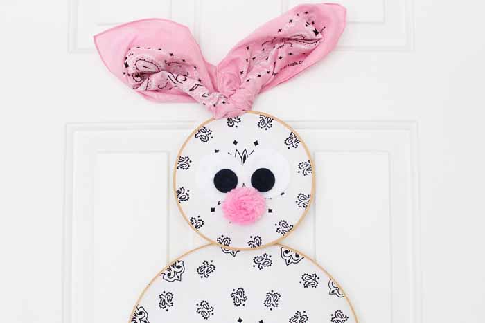 DIY Easter bunny wreath with white and pink bandannas