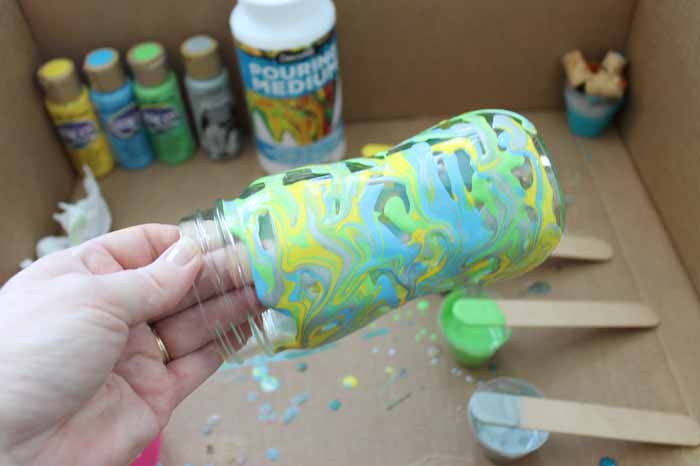 marbling paint on mason jars