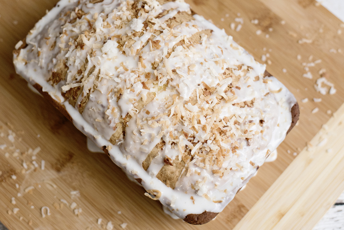 coconut pound cake with icing