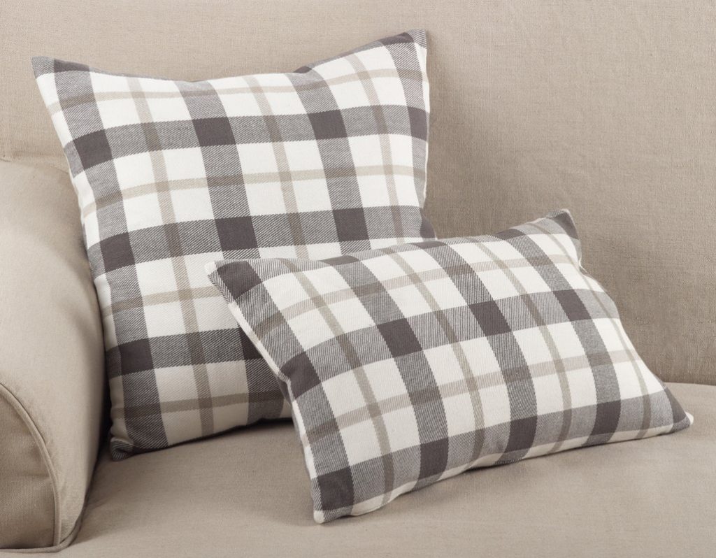 Farmhouse Pillows For Your Country Home The Country Chic Cottage
