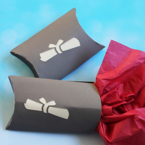 Simple Graduation Party Favors by 30 Minute Crafts