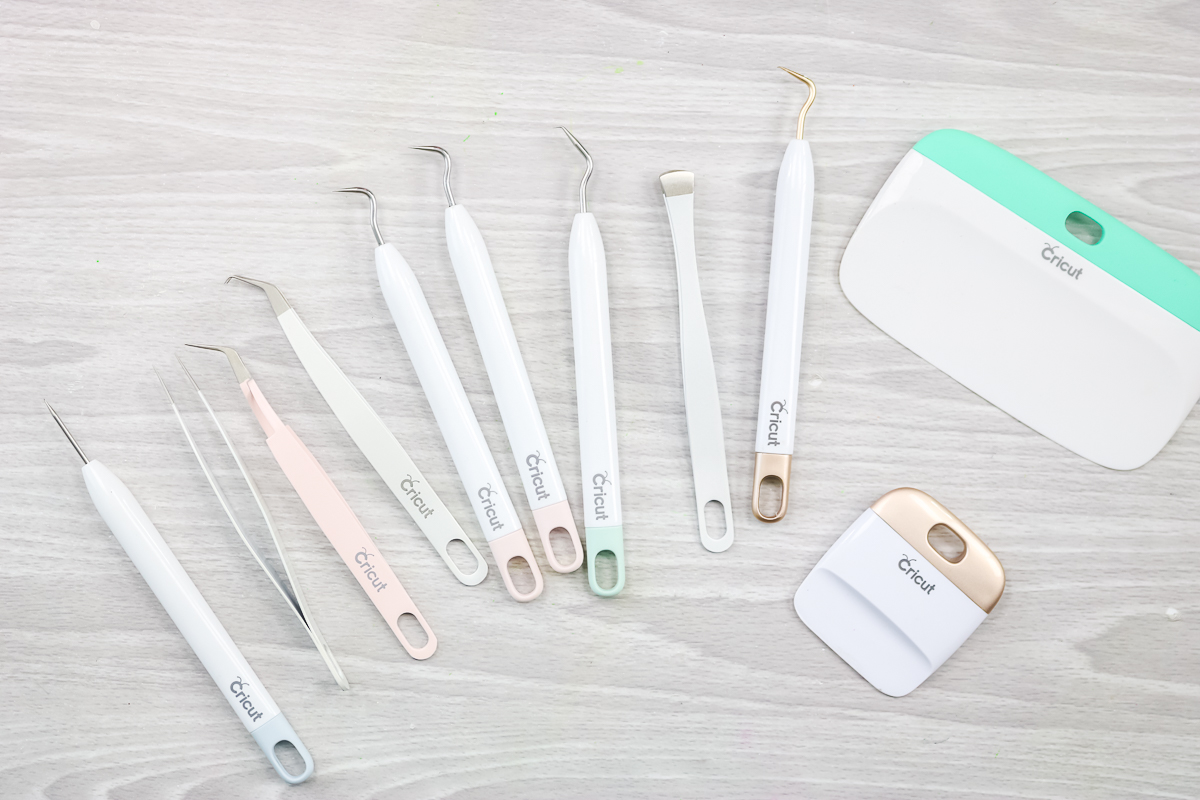 Cricut accessories - must have tools for crafters!