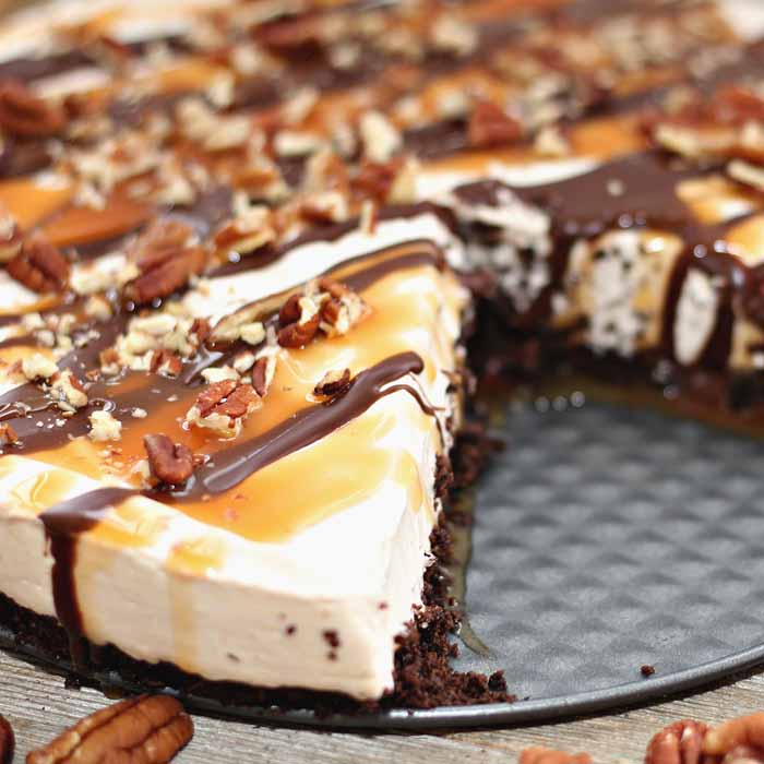 cheesecake with chocolate and caramel