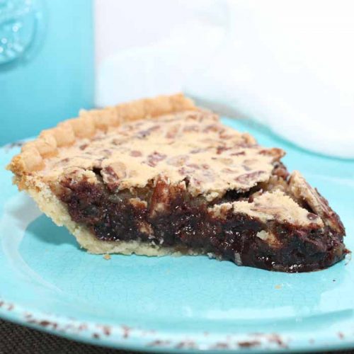 Dive into this chocolate chip pecan pie! A delectable dessert recipe!