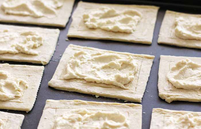 cream cheese danish using puff pastry