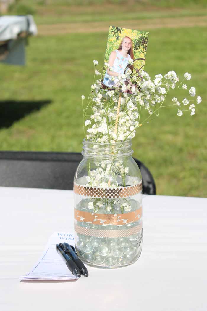 mason jar vase for a graduation party