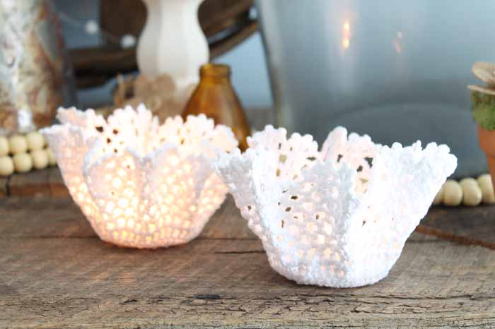 Here's how to stiffen fabric to make these easy lace doily candle holders