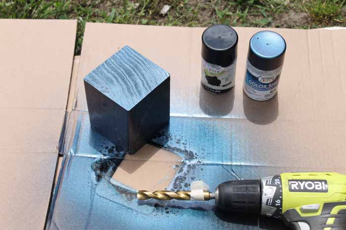 Make a Father's Day gift with Testors color shift paint.