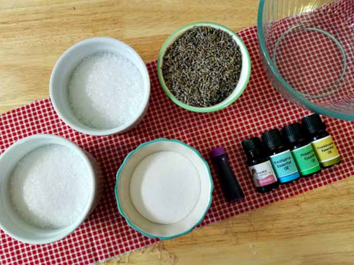 How to make your own bath salts using essential oils to help soothe sore muscles