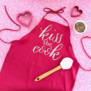 kiss the cook apron