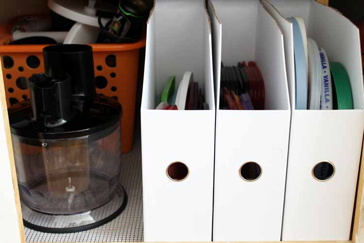 kitchen cabinet accessories for organization 