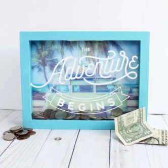 Make a travel fund money box in just minutes with this super simple tutorial! Uses Chalk Couture for making professional looking crafts in minutes with no machine required!