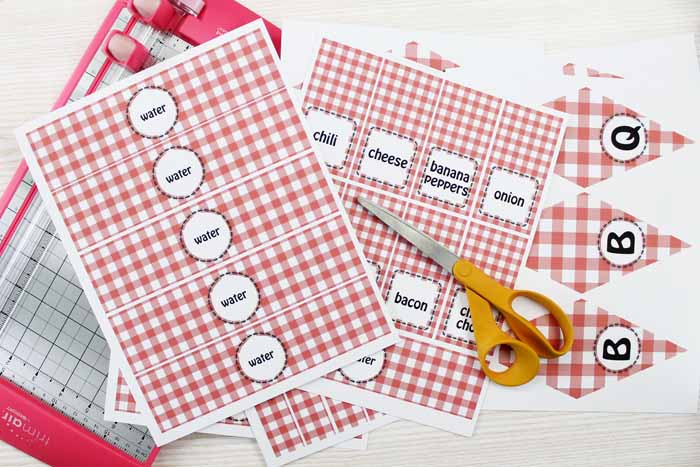 Set up your hot dog bar with these free label printables for drinks, condiments, and more