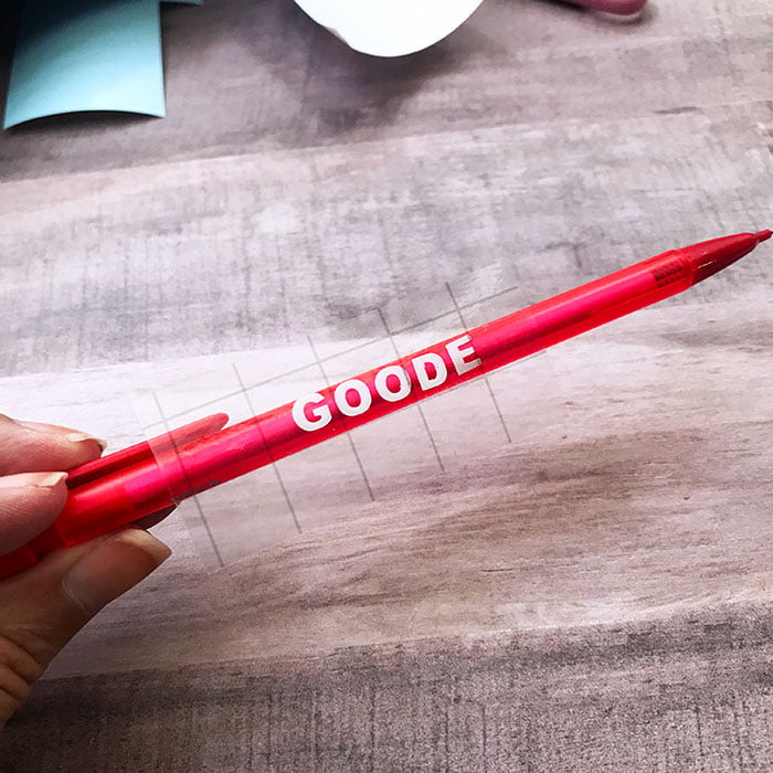 labeling pencils with a cricut