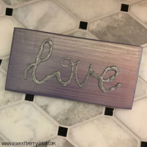 Hot Glue Love Wood Sign by A Sweet Berry Designs Blog