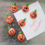 Want to make some easy Halloween crafts for kids? Try these pumpkin magnets and have a fun Testors Crafternoons in your own home! #testorscrafternoons #testors #kidscraft #pumpkins #halloween