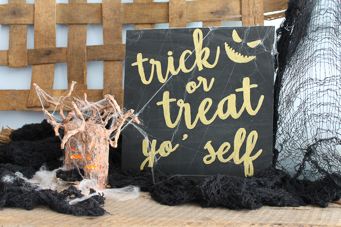 how to make halloween signs