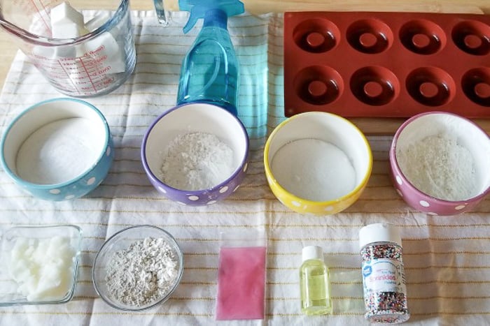 supplies for donut shaped bath bomb