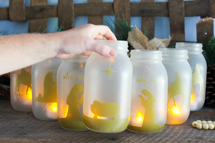 mason jar nativity scene