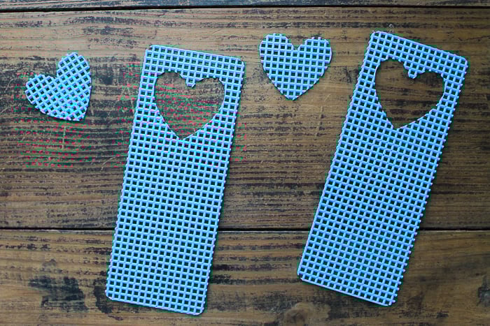 cut platic canvas bookmarks