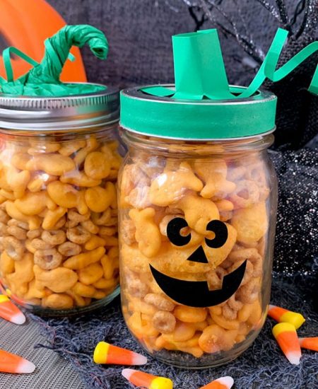 cropped-pumpkin-treat-jar-finished-jen-goode.jpg