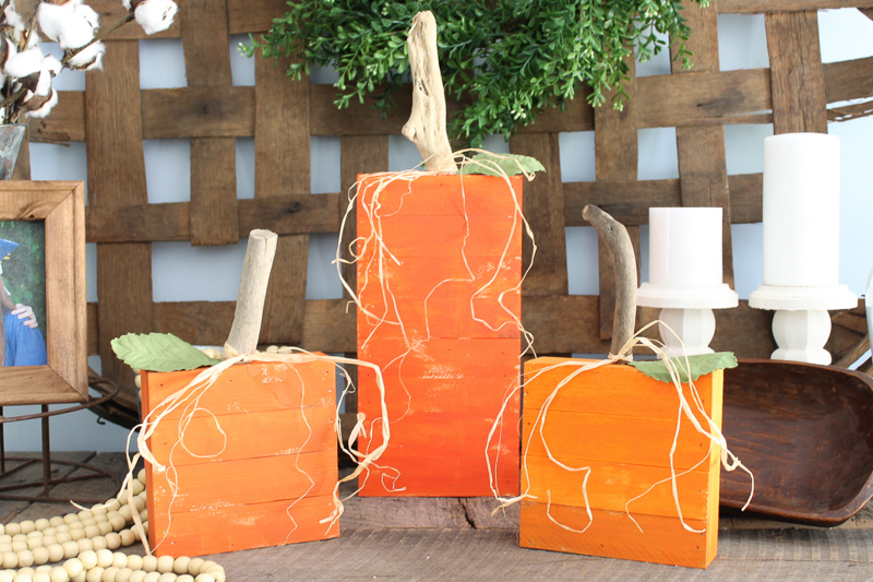 diy pallet pumpkins