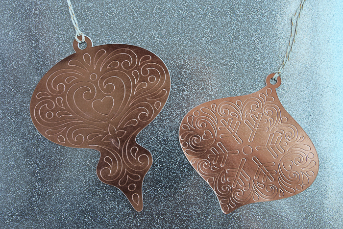 metallic paper christmas ornaments