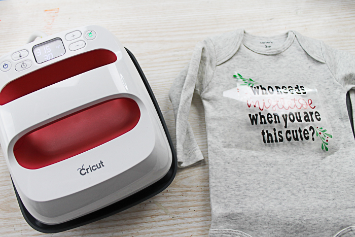 Cricut EasyPress and Onesie