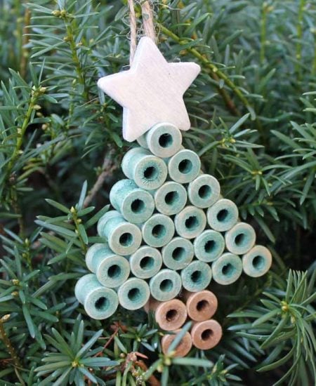 35 Glitter Crafts for the Holidays - Angie Holden The Country Chic