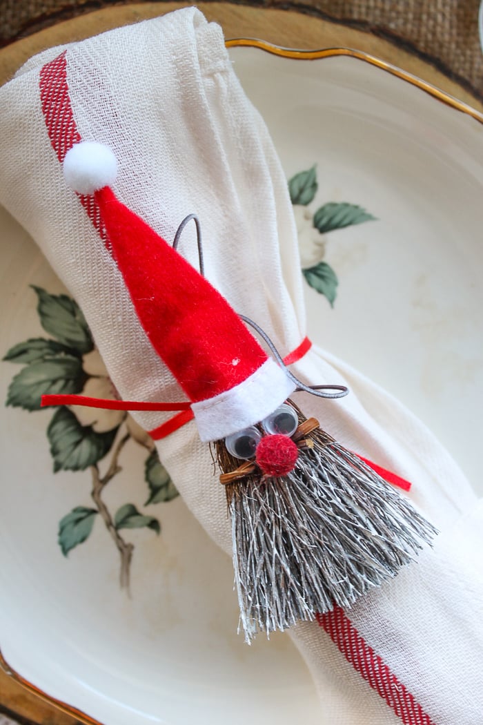 broom santa napkin ring