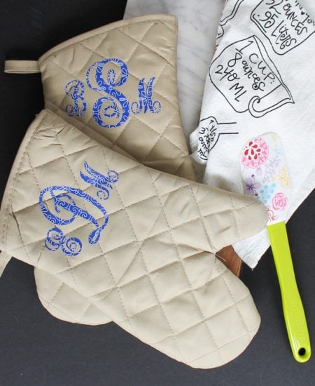 custom oven mitt