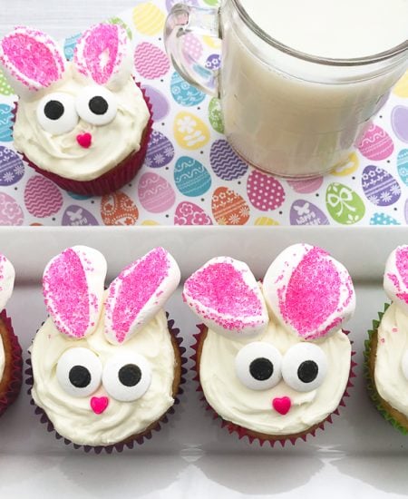 Make these bunny cupcakes for Easter!