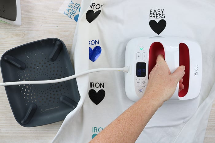 Cricut Easypress versus Iron: Which do you need? 