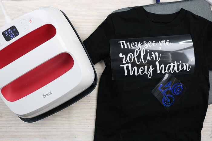 How to use Cricut iron on holographic vinyl to make fun toddlers t-shirts