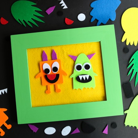 Felt story board DIY project with your Cricut or Silhouette machine. Includes a free monster SVG file so your can cut the pieces with your Cricut or Silhouette machine.