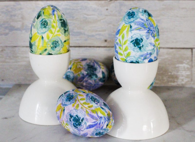 decoupage napkin eggs