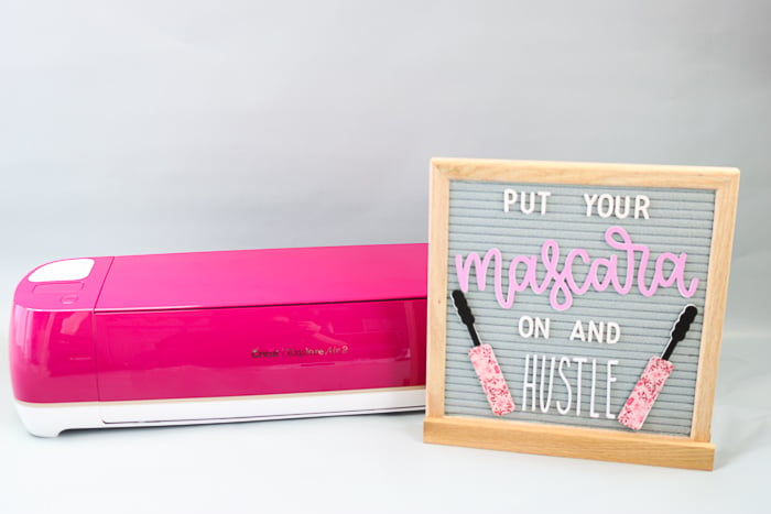 Letter board quote and accessories with the Cricut Explore Air 2